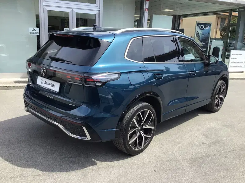 Volkswagen Tiguan usata a Genova (5)