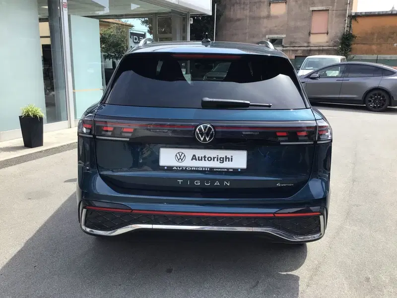Volkswagen Tiguan usata a Genova (6)