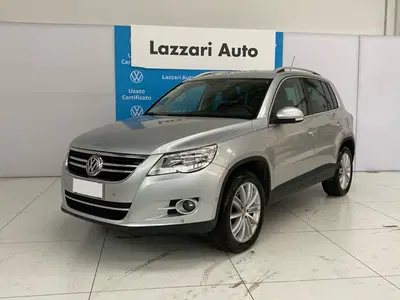 Volkswagen Tiguan 2.0 TDI DPF 4MOTION DSG R-Line del 2010 usata a Cornegliano Laudense
