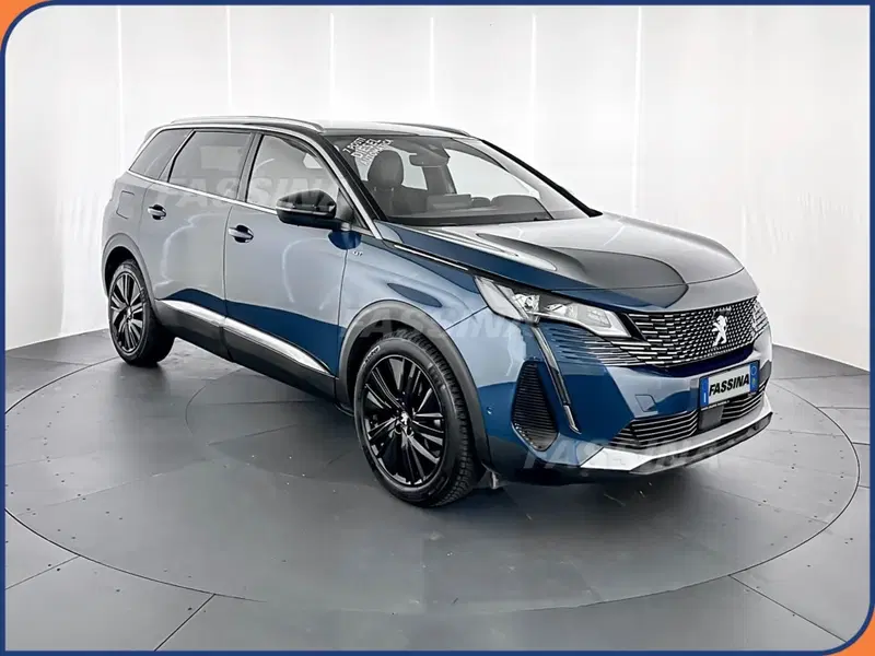 Peugeot 5008 usata a Milano