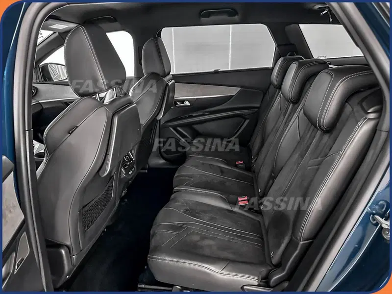 Peugeot 5008 usata a Milano (11)