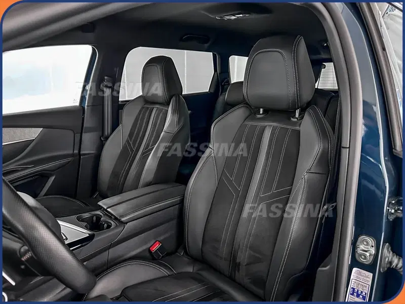 Peugeot 5008 usata a Milano (8)
