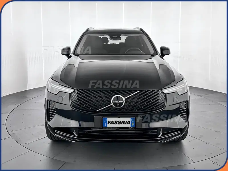 Volvo XC90 usata a Milano (2)