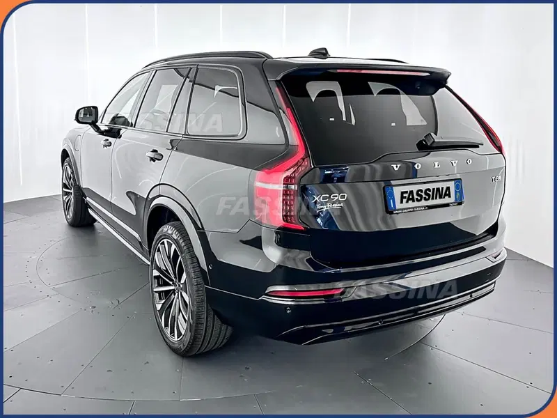 Volvo XC90 usata a Milano (4)