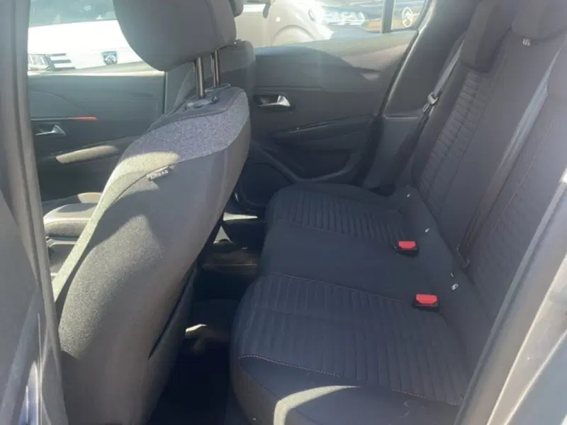 Peugeot 208 usata a Foggia (13)
