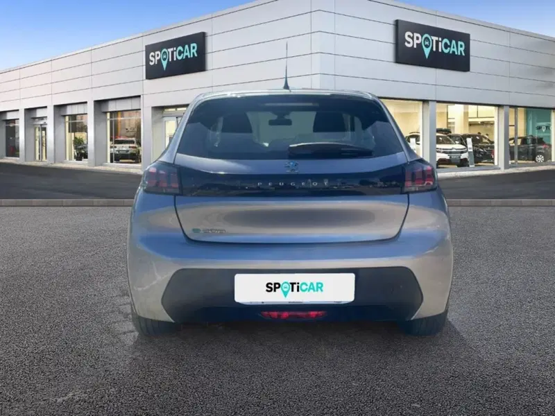 Peugeot 208 usata a Foggia (5)