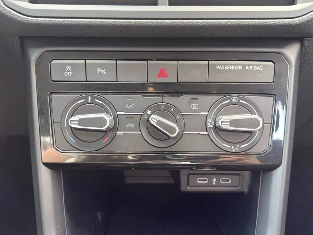 Volkswagen T-Cross usata a Terni (14)