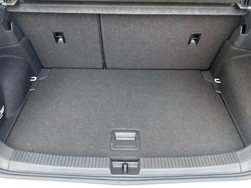 Volkswagen T-Cross usata a Terni (9)