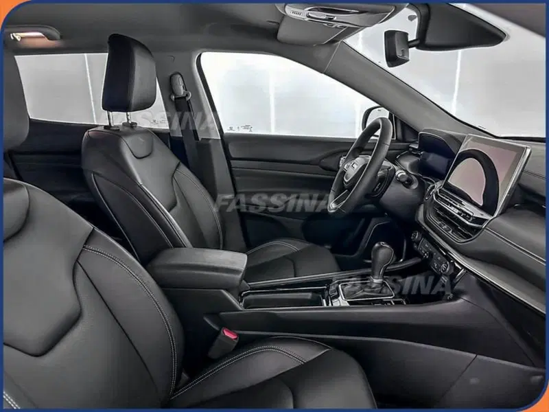 Jeep Compass usata a Milano (14)