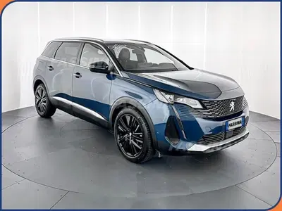 Peugeot 5008 BlueHDi 130 S&amp;S EAT8 GT Pack del 2021 usata a Milano