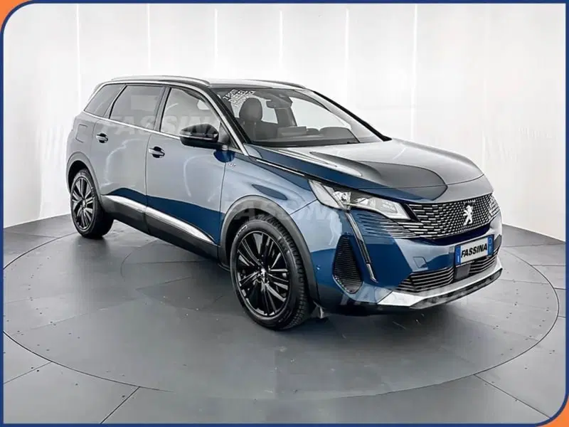 Peugeot 5008 usata a Milano