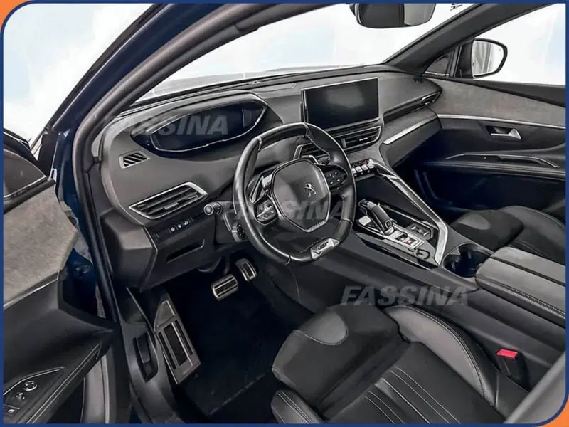 Peugeot 5008 usata a Milano (9)