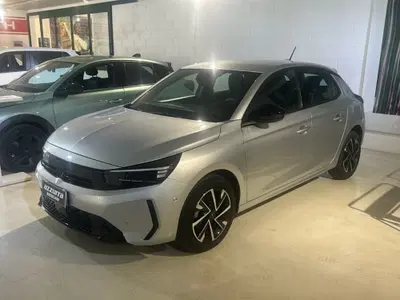 Opel Corsa 1.2 100 CV GS Line del 2025 usata a Verdello