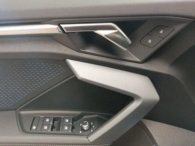 Audi A3 Sportback nuova a Milano (16)