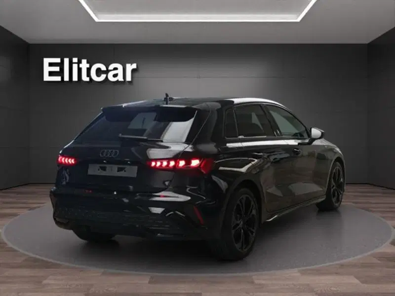 Audi A3 Sportback nuova a Milano (4)