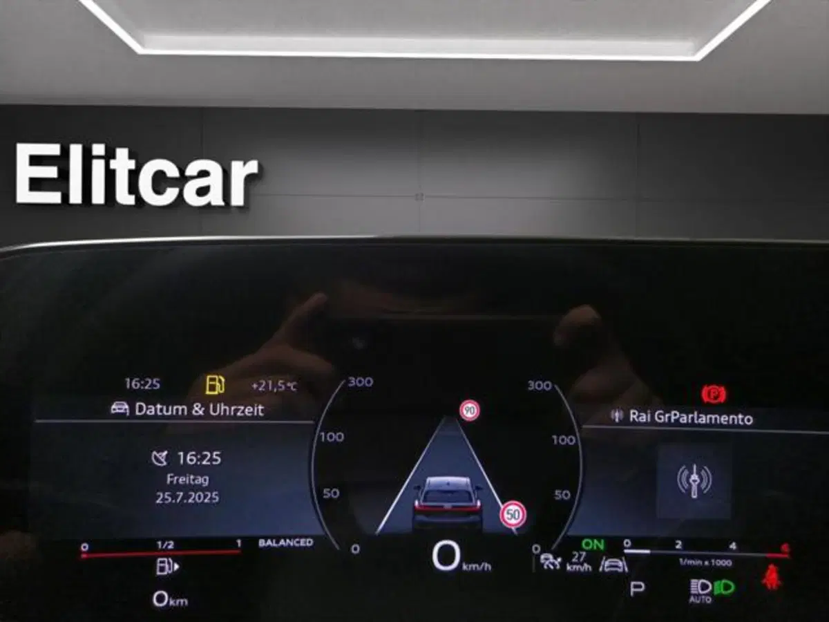 Audi A5 Avant nuova a Milano (16)