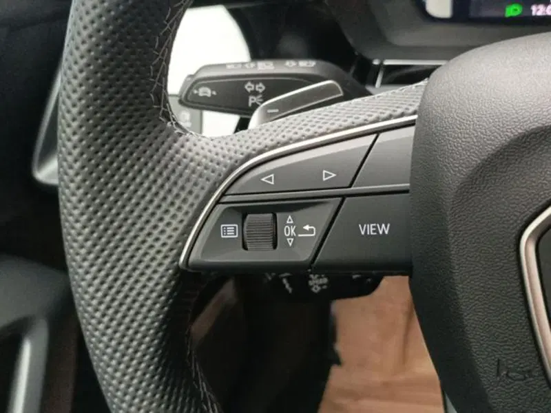 Audi A3 Sportback nuova a Milano (10)
