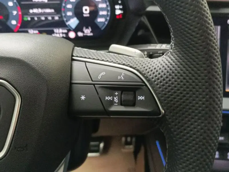 Audi A3 Sportback nuova a Milano (12)