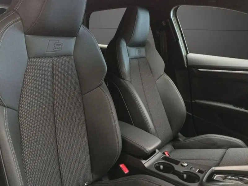 Audi A3 Sportback nuova a Milano (15)