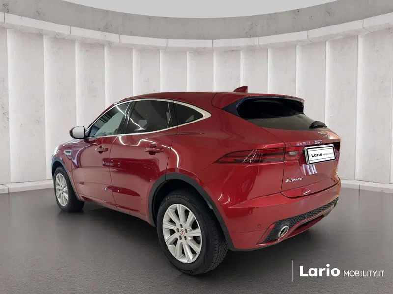Jaguar E-Pace usata a Milano (12)