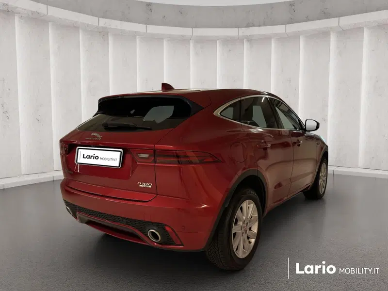 Jaguar E-Pace usata a Milano (2)