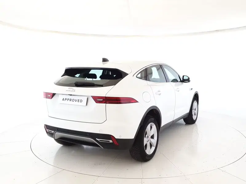 Jaguar E-Pace usata a Monza e Brianza (2)