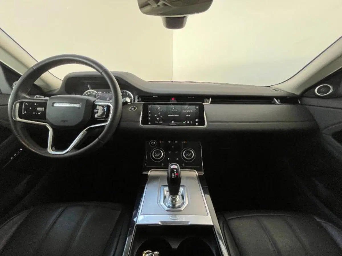 Land Rover Range Rover Evoque usata a Venezia (15)