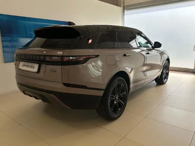 Land Rover Range Rover Velar usata a Venezia (11)
