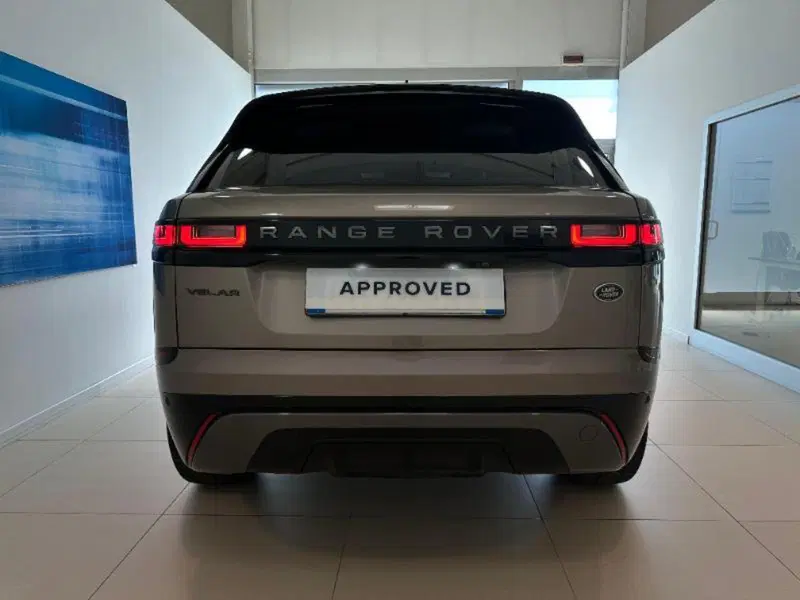 Land Rover Range Rover Velar usata a Venezia (12)