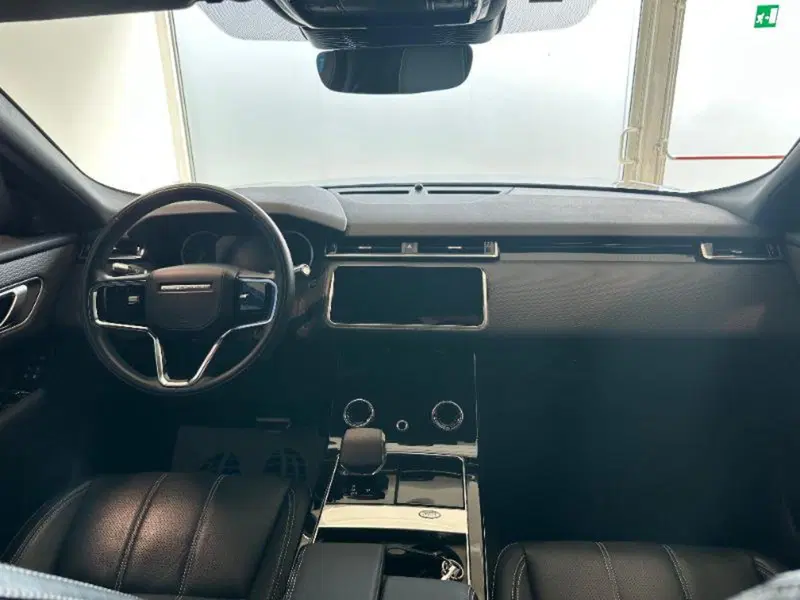 Land Rover Range Rover Velar usata a Venezia (14)