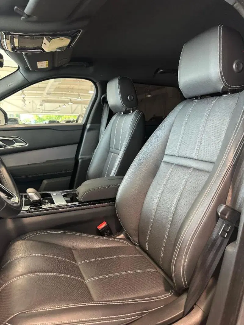Land Rover Range Rover Velar usata a Venezia (2)