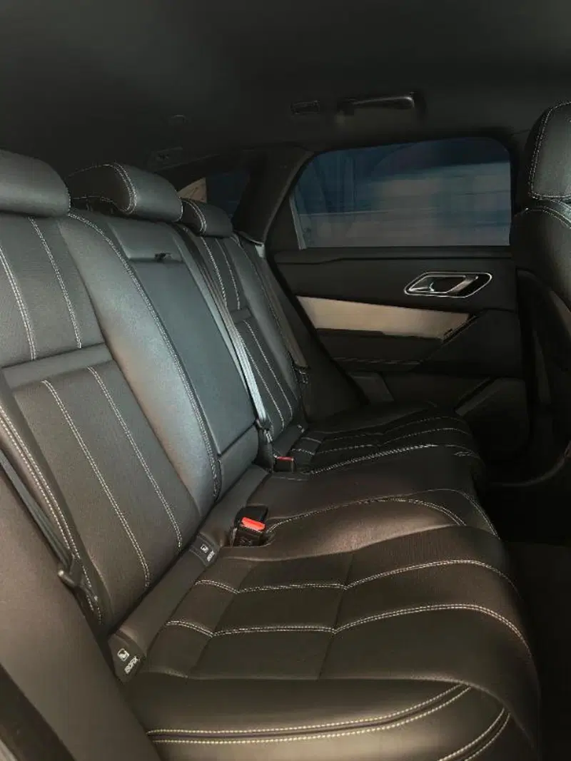 Land Rover Range Rover Velar usata a Venezia (4)