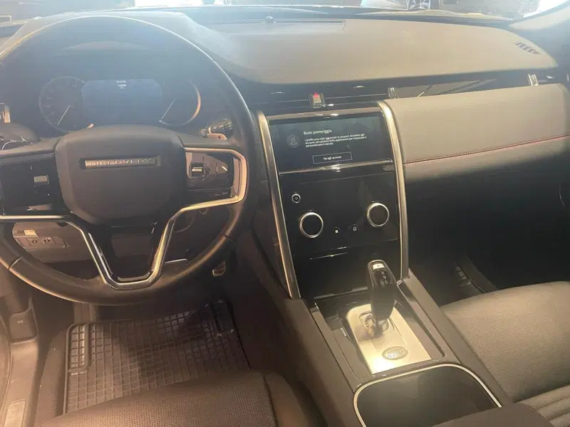Land Rover Discovery Sport usata a Ascoli Piceno (14)