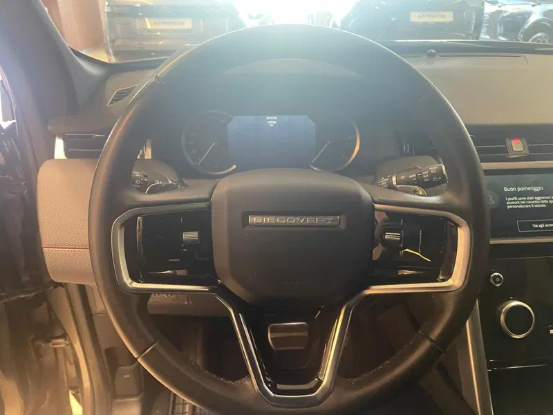 Land Rover Discovery Sport usata a Ascoli Piceno (17)