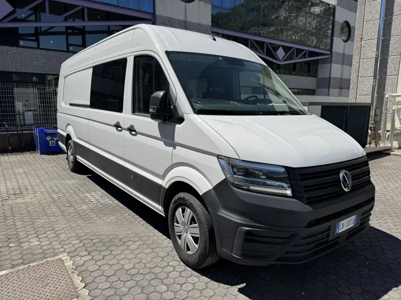 Volkswagen Veicoli Commerciali Crafter Furgone usata a Verbano Cusio Ossola (2)