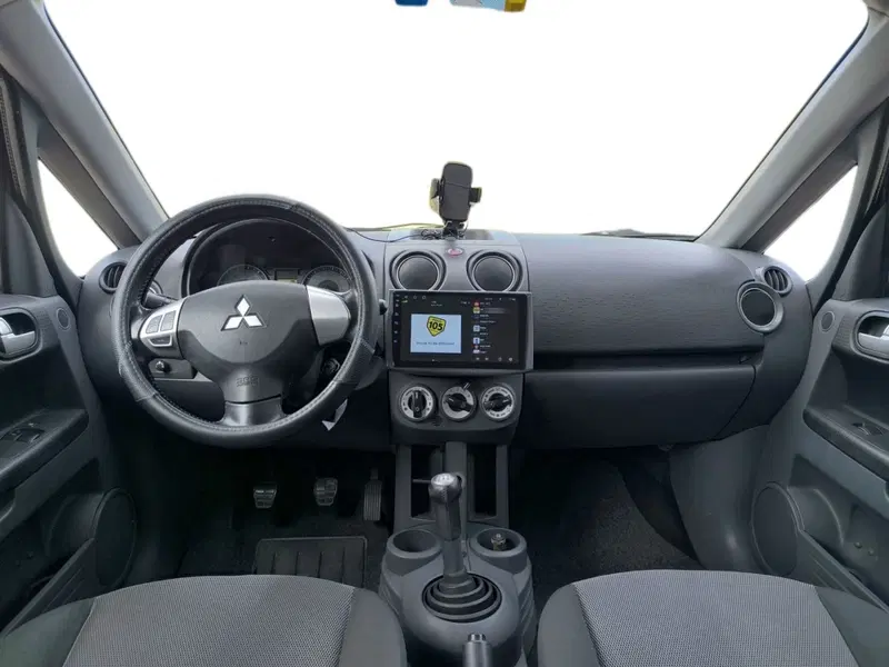 Mitsubishi Colt usata a Udine (11)