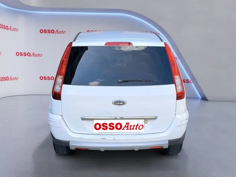 Ford Fusion usata a Udine (6)