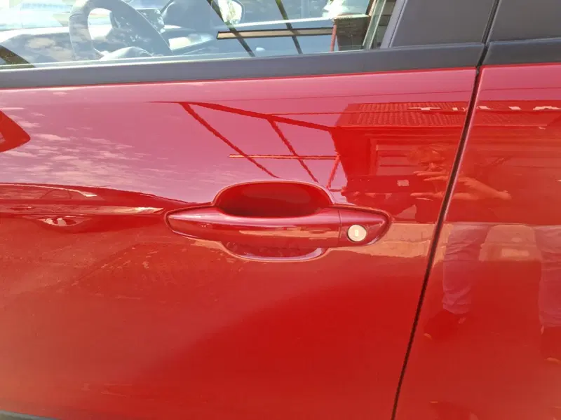 Jeep Avenger nuova a Latina (9)