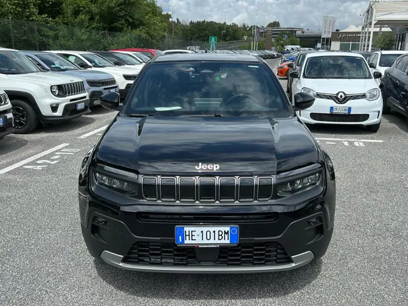 Jeep Avenger nuova a Roma (7)