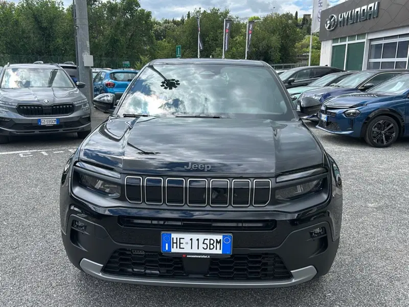 Jeep Avenger nuova a Roma (7)