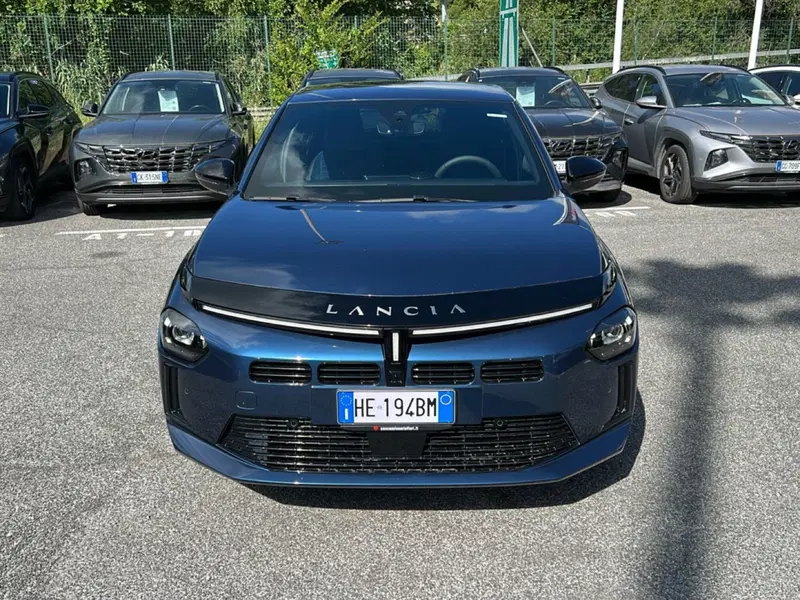 Lancia Ypsilon nuova a Roma (7)