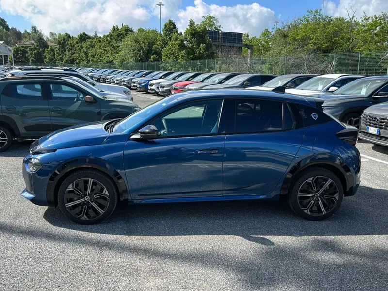 Lancia Ypsilon nuova a Roma (8)