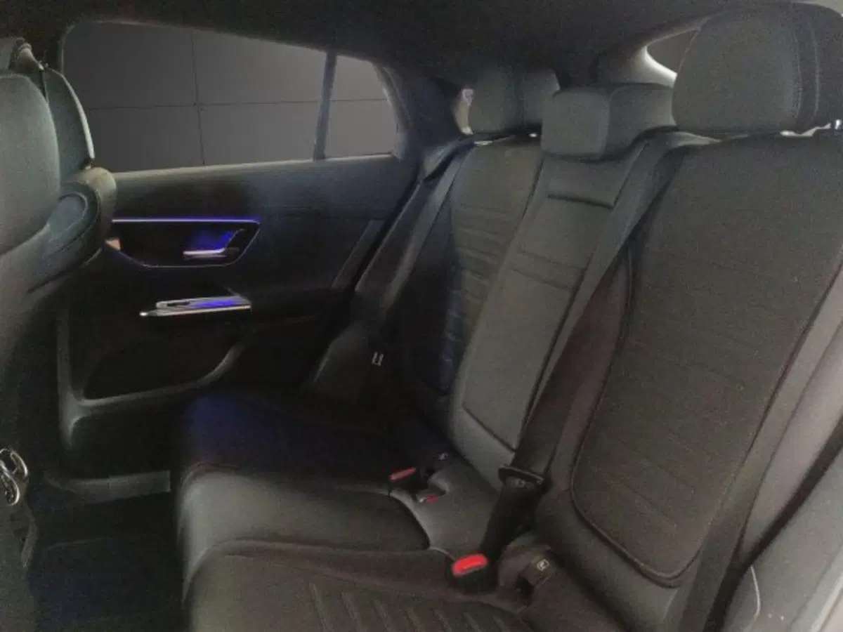 Mercedes-Benz GLC usata a Novara (17)