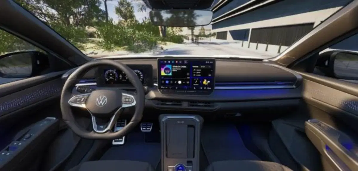 Volkswagen T-Roc nuova a Novara (7)