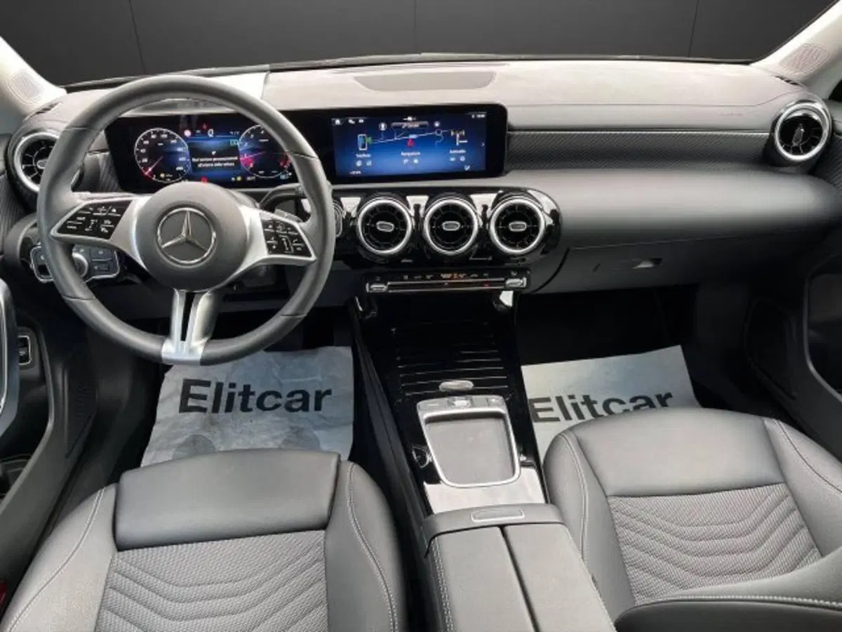 Mercedes-Benz CLA Shooting Brake usata a Novara (14)