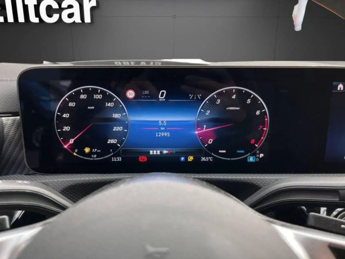 Mercedes-Benz CLA Shooting Brake usata a Novara (16)