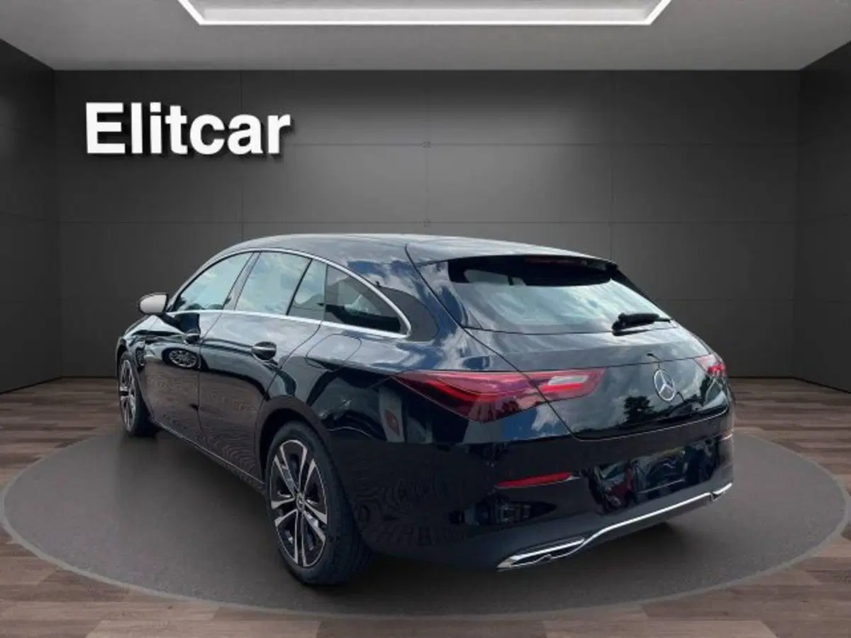 Mercedes-Benz CLA Shooting Brake usata a Novara (3)