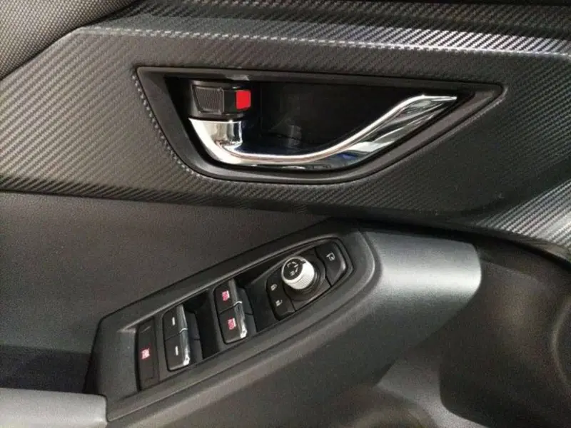 Subaru Crosstrek nuova a Novara (10)
