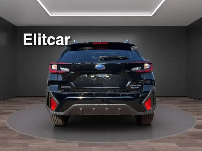 Subaru Crosstrek nuova a Novara (4)
