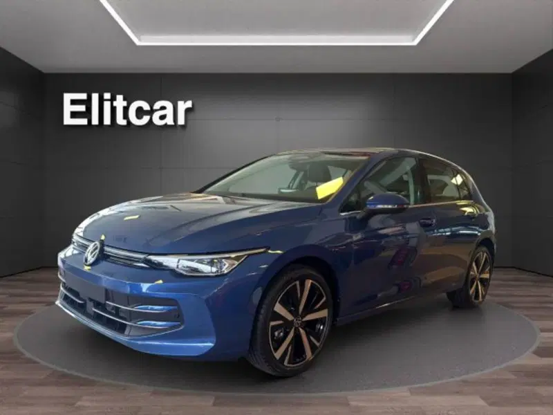 Volkswagen Golf nuova a Novara